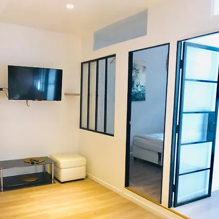 Apartment Pere Lachaise - Montmartre Centre Paris