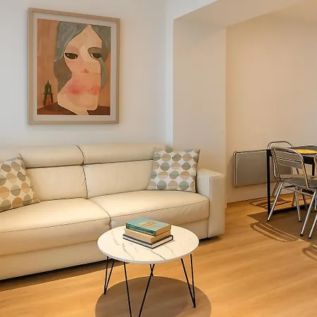 Pere Lachaise - Montmartre Centre Paris