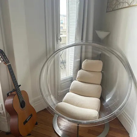 Appartement Pere Lachaise - Montmartre Centre Parijs